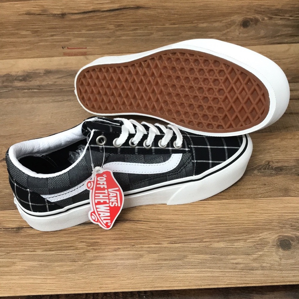 VANS OLD SKOOL PLATFORM BRAND NEW - Picture 2 of 14
